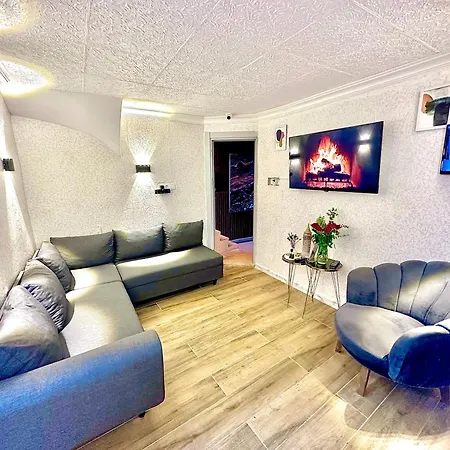 Golden Suit Taksim Aparthotel 3*