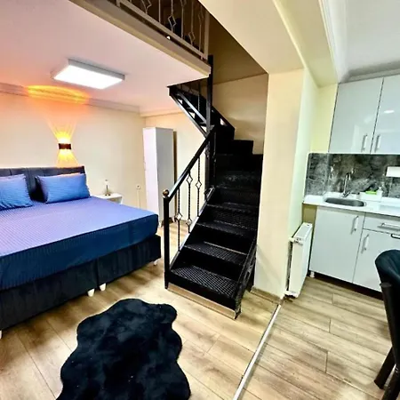 Aparthotel Golden Suit Taksim 3*