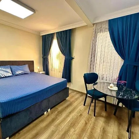 Aparthotel Golden Suit Taksim 3*
